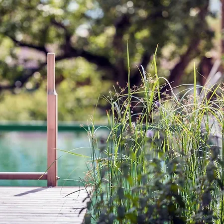 Urgestein アパート