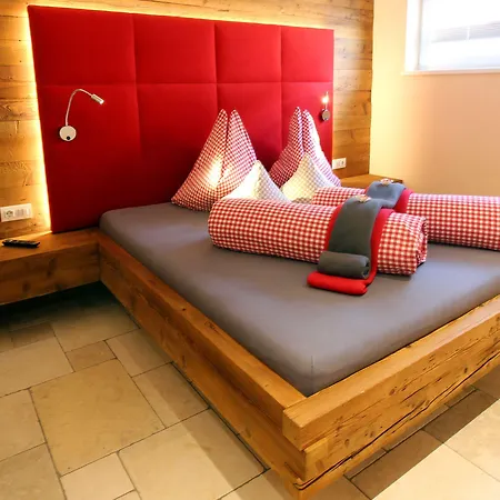 アパート Urgestein シュタンス