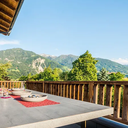 Urgestein アパート シュタンス