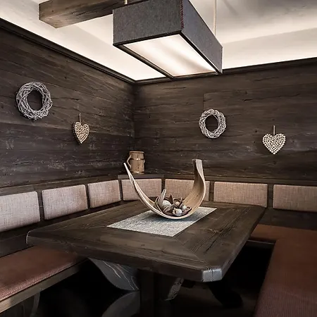 Urgestein シュタンス