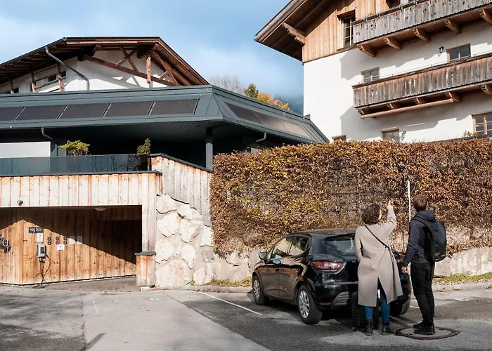 Urgestein Apartament *