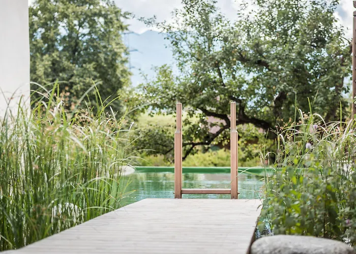 Urgestein דירה *